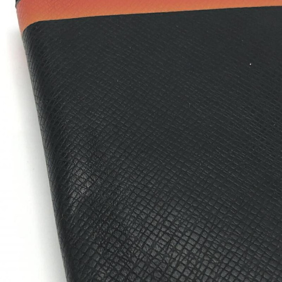 LOUIS VUITTON Brazza Wallet - Picture 8 of 10